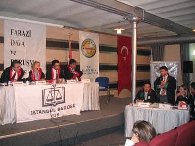 'Farazi (Sanal) Dava Ve
Duruşma Yarışması-2005’
Ödülleri Sahiplerini Buldu