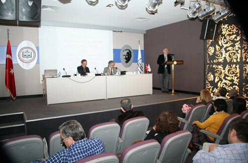Staj Eğitim Merkezi Cumartesi Forumları Başladı