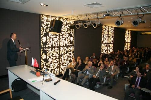 Doç. Dr. Şahin Filiz: “Türk Ulusuna
Arap Kültürü Ve Yaşam Tarzı Dayatılıyor”