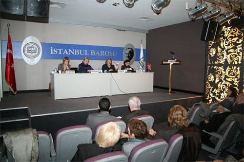 Kadın Haklarında Olumlu Ayrımcılık
Mutlaka Desteklenmelidir